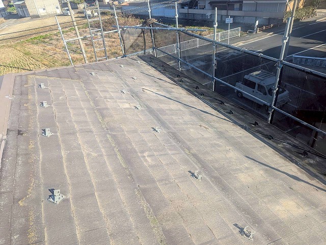 色褪せたカラーベスト